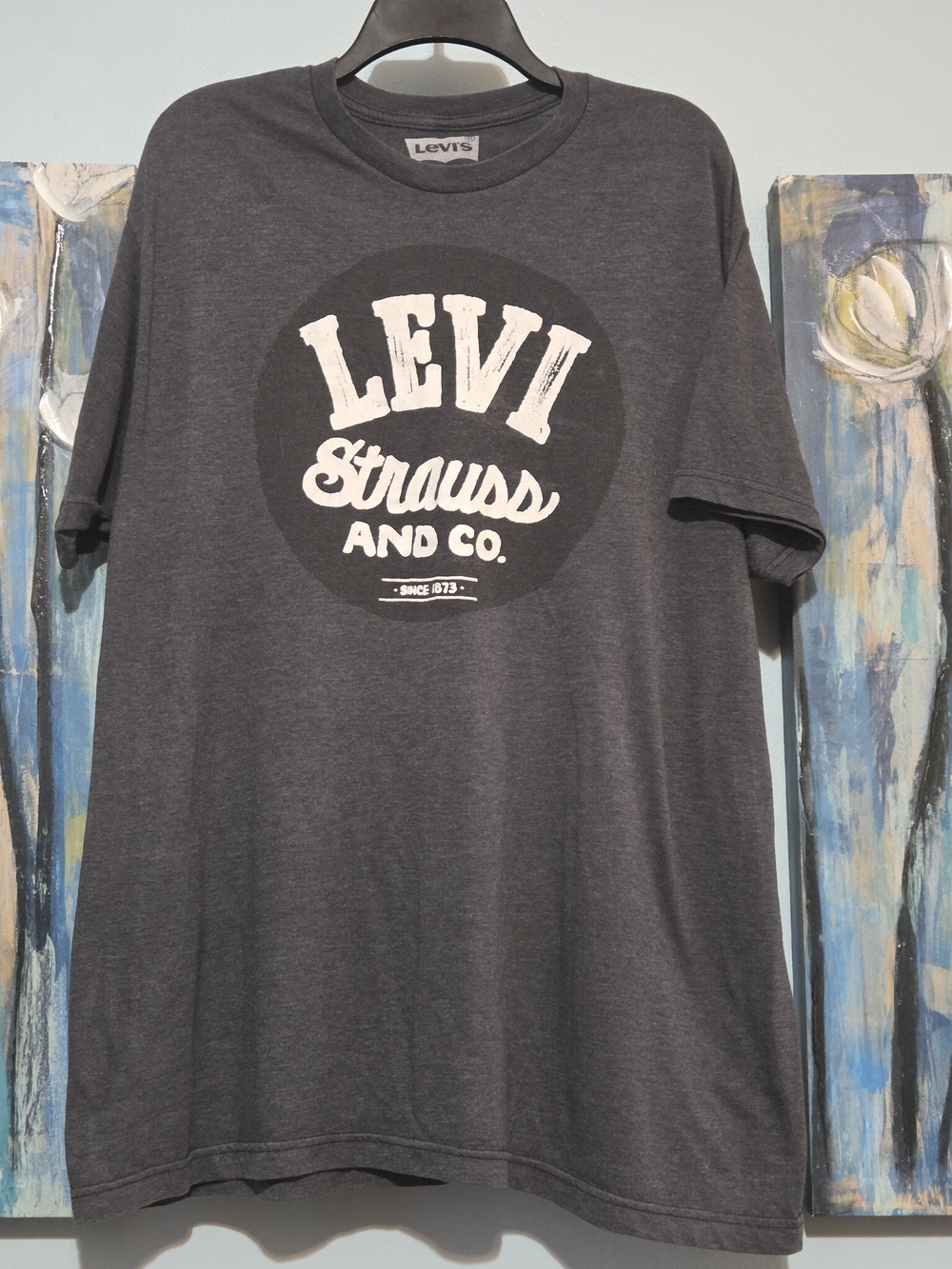 Levi's Men's Charcoal Graphic Logo T-Shirt